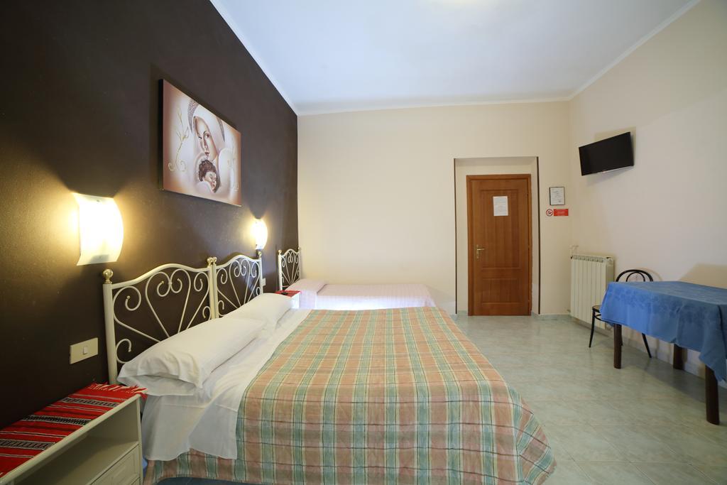 Hotel Giugiu Roma Dış mekan fotoğraf