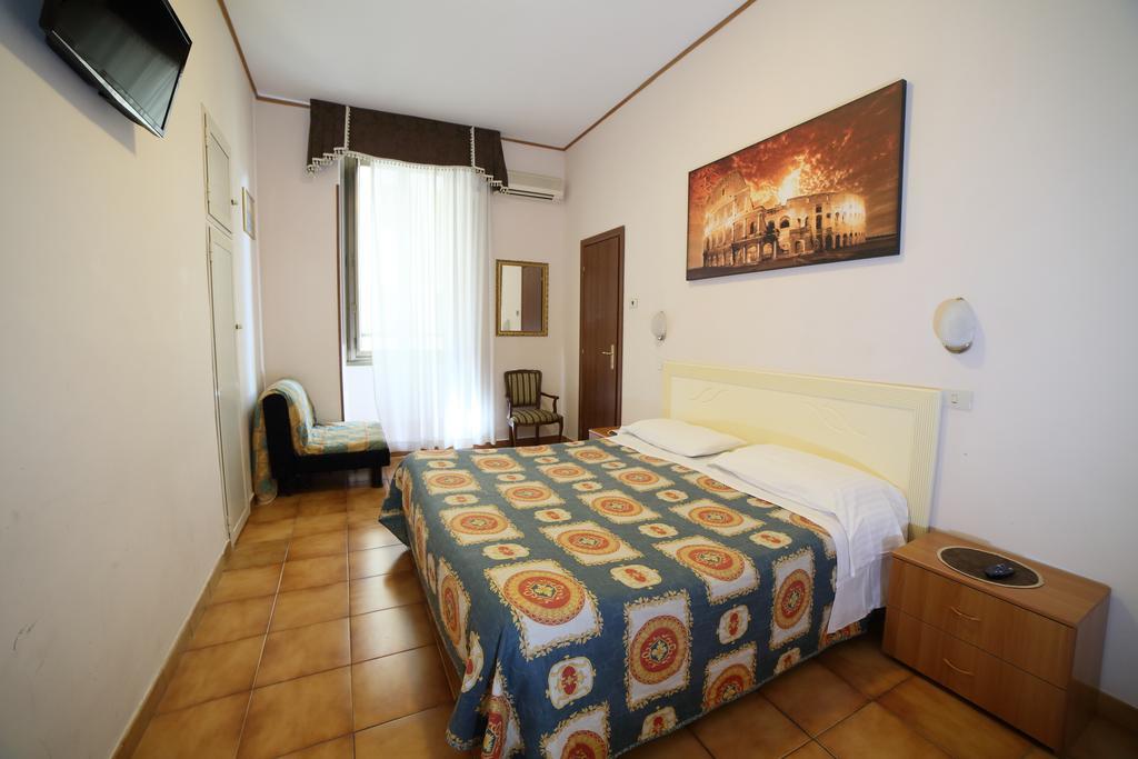 Hotel Giugiu Roma Oda fotoğraf