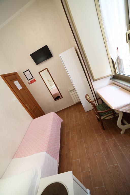 Hotel Giugiu Roma Oda fotoğraf